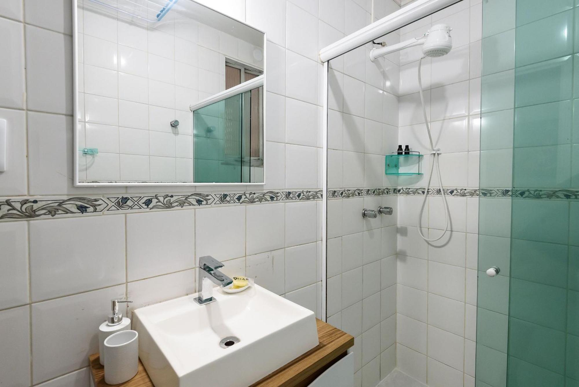 1quarto Em Copacabana A 450m Da | Br 811/805 Appartement *